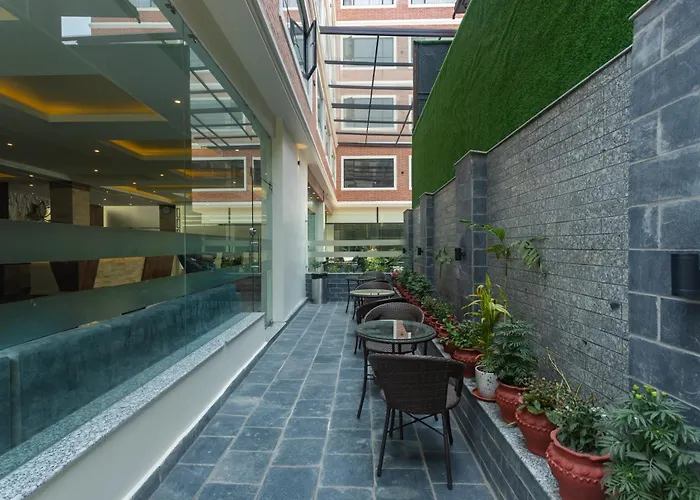 Crystal Pashupati Hotel 4*