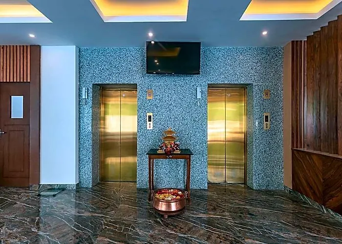 Crystal Pashupati, Near Airport & Pashupatinath 4* カトマンズ